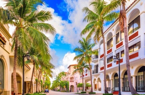 Florida North Atlantic Coast House | Tropical Getaway 4 miles from Beach