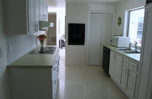 Hobe Sound House | Tropical Home with Heated Pool & Near Beaches