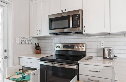 East Naples Villa | Tropical Oasis for your Naples Getaway!
