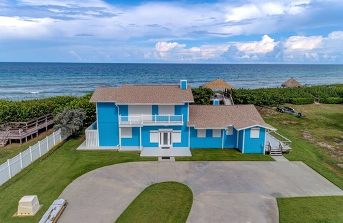 Ambersand Beach House | Tropical Paradise - Private Beach with Ocean to River Views