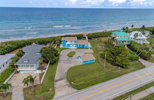 Ambersand Beach House | Tropical Paradise - Private Beach with Ocean to River Views