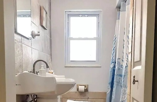 Saint James City Apartment | Tropical Point