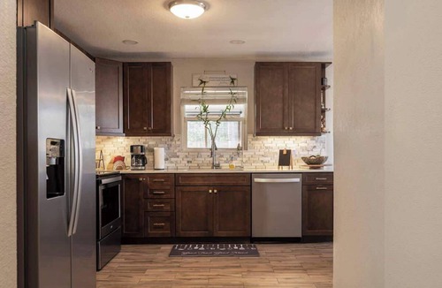 North Andrews Gardens House | Tropical Retreat/Close to Hard Rock and Beach