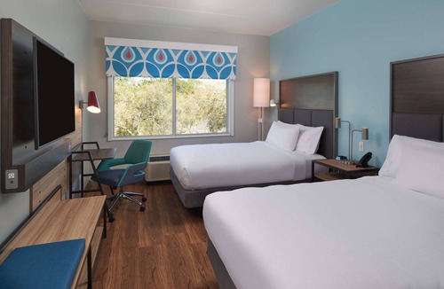 Southside Hotel | Tru by Hilton Jacksonville South Mandarin