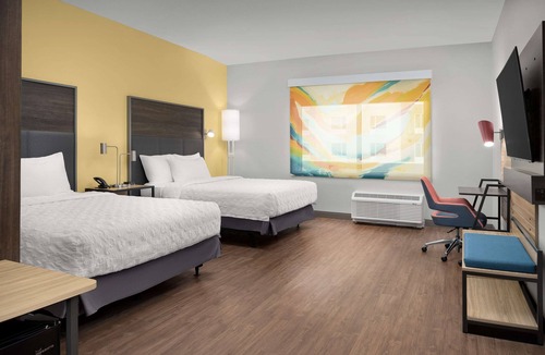 Northside Hotel | Tru by Hilton Jacksonville Airport I-95
