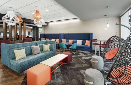 Savannah Hotel | Tru By Hilton Savannah Midtown Ga