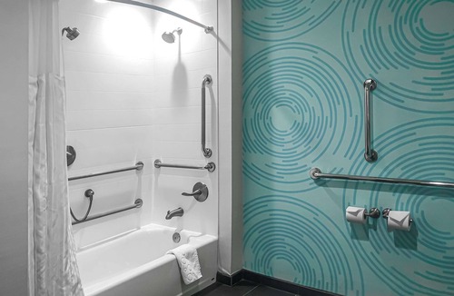 Smyrna Hotel | Tru by Hilton Smyrna Nashville