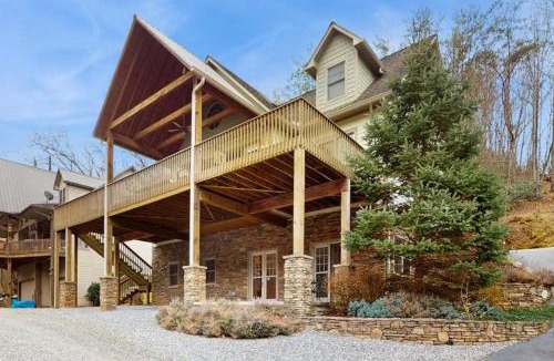 Sylva House | Tuckaway Retreat