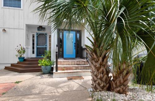 Pensacola Beach House | Turtle Hideaway