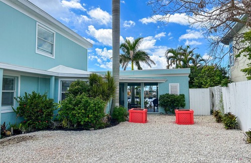 Matlacha House | Turtle House - Waterfront with Dock - Unbelievable Sunset View