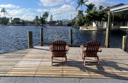 Matlacha House | Turtle House - Waterfront with Dock - Unbelievable Sunset View