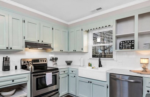 Sumter House | Twin Lakes Retreat | Close to Shaw AFB | Sleeps 9!