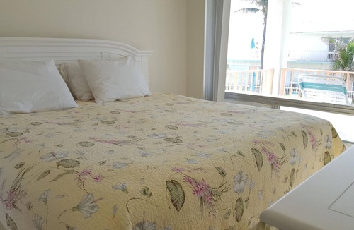 Hillsboro Beach Apartment | Two Bedroom Apartment #207/209