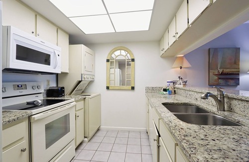 Biggar Condo | Two Bedroom, Bay Front Condo - Sanibel Harbour Resort 214 - H