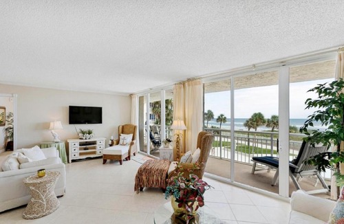 Jacksonville Beach Apartment | Two Bedroom Oceanfront Residence with Expansive Ba