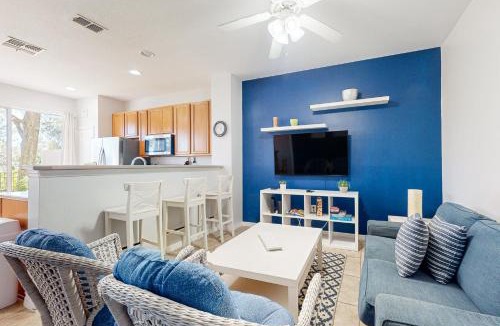 Crestwynd Bay House | Two-story snowbird-friendly townhouse near Disney with patio, streaming, W/D, AC