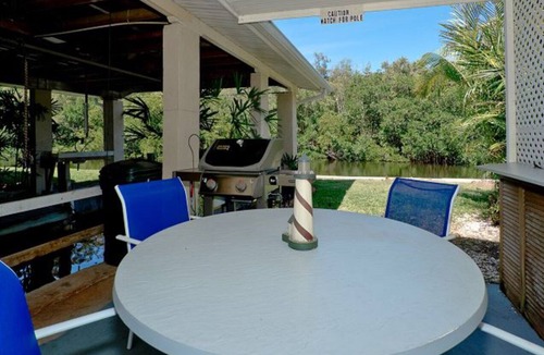 Cortez Cottage | Ty's Canal Cottage