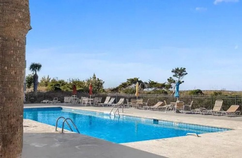 Tybee Island Condo | Tybee Beach views, just steps to the ocean