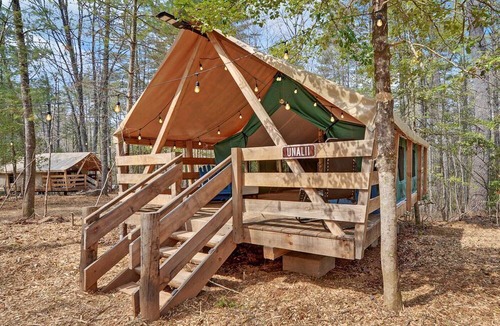 Suches RV Rental | Ultimate Glamping Adventure in Suches, Georgia with a Safari Tent Retreat