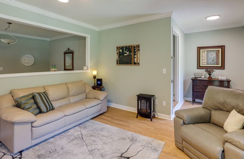 Union Mills House | Union Mills Retreat w/ Pond & 3 Stall Barns!