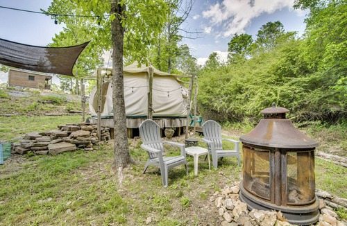 Rogersville Apartment | Unique Glamping Tent in Tennessee River Valley
