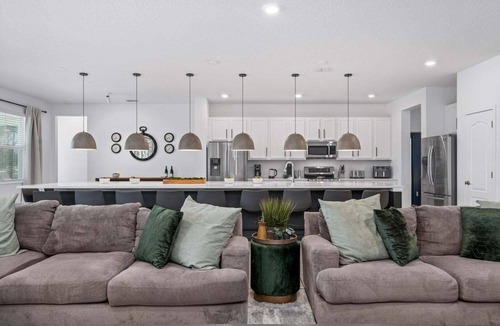 Kissimmee House | Unique Masterpiece | 15 En-suites!