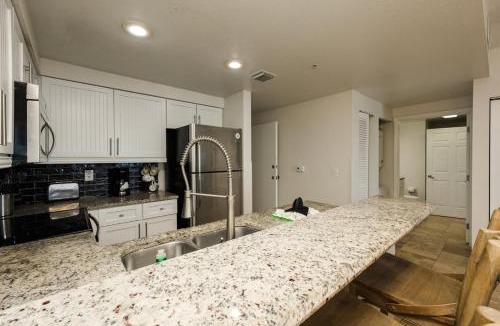 Brush - Stewarts House | Unit 1604 Ocean Walk - 3 Bedroom Ocean Front