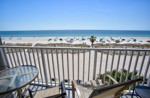 Treasure Island Condo | Unit 413 - Picture Perfect 4th Floor Beachfront Stateroom. Elegant Accommodations. Incredible View.