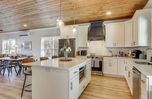 Lake Secession House | Unplugged Getaway on Lake Secession! Home w/Dock