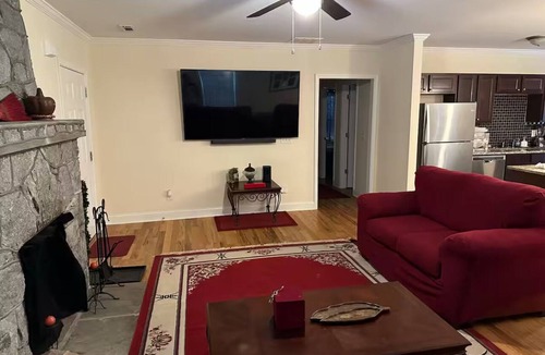 Church Street House | Unwind in a comfortable 3-bedroom house that has everything for your trip to ATL