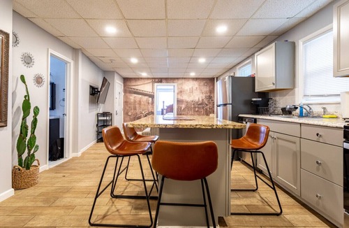 Constable Hook Apartment | Updated 3BR-2BA-9 Beds | NYC | MetLife | Parking