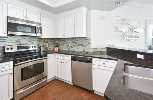 Fort Walton Beach - Destin Condo | Updated chic, modern beachfront condo w/private balcony!