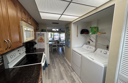 Clearwater Beach Condo | Updated condo just steps to the white sand beaches of Clearwater Beach