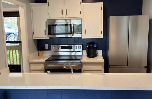Beech Mountain Condo | Updated condo, Walk to Beech Mountain Resort, Beautiful sunrise, Pet friendly