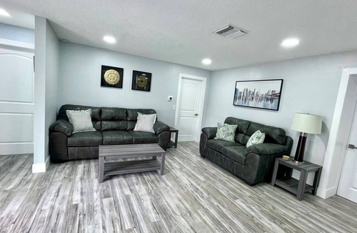 Bayhaven House | Updated House! 3 minutes to Beach Access
