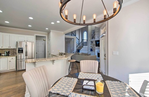 Mableton House | Updated Mableton Home ~ 14 Miles to Downtown ATL!