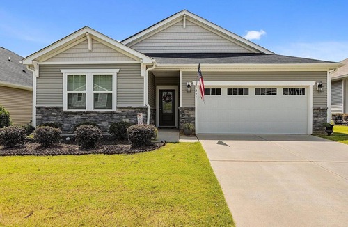 Fuquay-Varina House | Updated Modern Fuquay Home with Gourmet Kitchen & Large Screened Porch