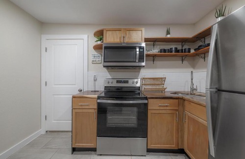 St. Petersburg Apartment | Updated St Pete Apartment at The Urban Standard 3