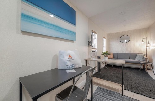 St. Petersburg Apartment | Updated St Pete Apartment at The Urban Standard 3