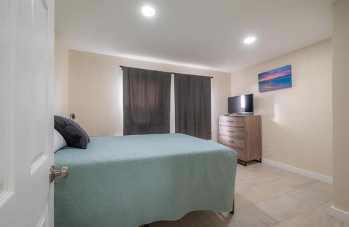St. Petersburg Apartment | Updated St Pete Apartment at The Urban Standard 3