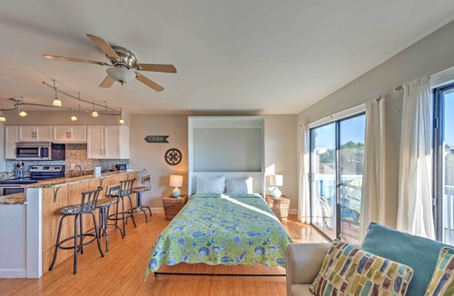 Seagrove Beach Apartment | Updated Studio Condo at Walton Dunes Beach w/ Pool