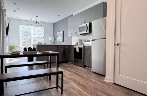 Old Fourth Ward Condo | Upgraded Apartment Near ATL Attractions