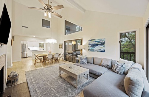 Kiawah Island Condo | Upgraded PARKSIDE Villa- modern decor and pet friendly!
