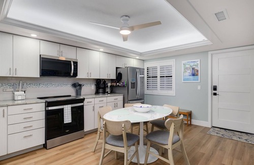 Sanibel Apartment | Upgraded Walk Out Residence at Pointe Santo- Resort Amenities and Gulf Views!