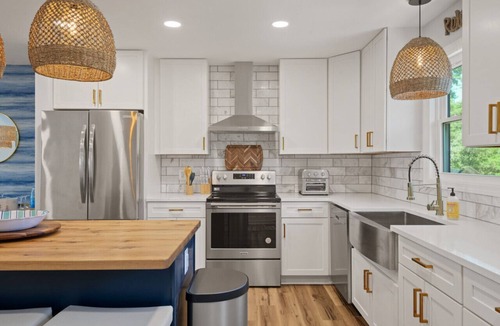 Perryville House | Upper Chesapeake Bay 5 bedroom, 3 bath, Hot Tub, Waterfront