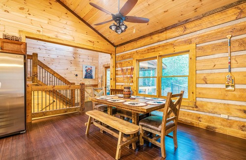 Hidden Lake Cabin | Upscale cabin with secluded setting - fireplaces, central AC & huge front porch