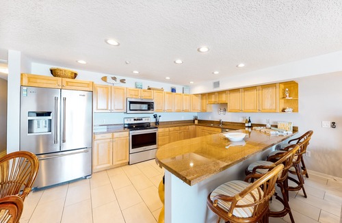 Indian Rocks Beach Condo | Upscale condo with Gulf views, WiFi, private W/D - minutes from beach