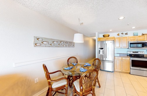 Indian Rocks Beach Condo | Upscale condo with Gulf views, WiFi, private W/D - minutes from beach