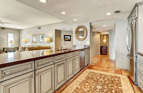 Fernandina Beach Apartment | Upscale, newly furnished, single level end unit, with 180 degree view