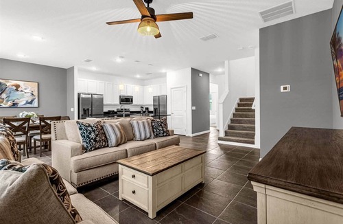 Kissimmee House | Upstay: Ultimate Orlando Retreat w Pool & Hot Tub